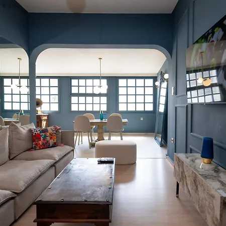 Loft 038 Center